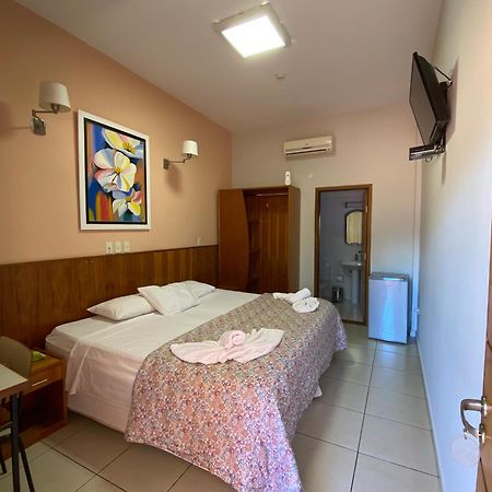 Terwindt Hotel Encarnacion Luaran gambar