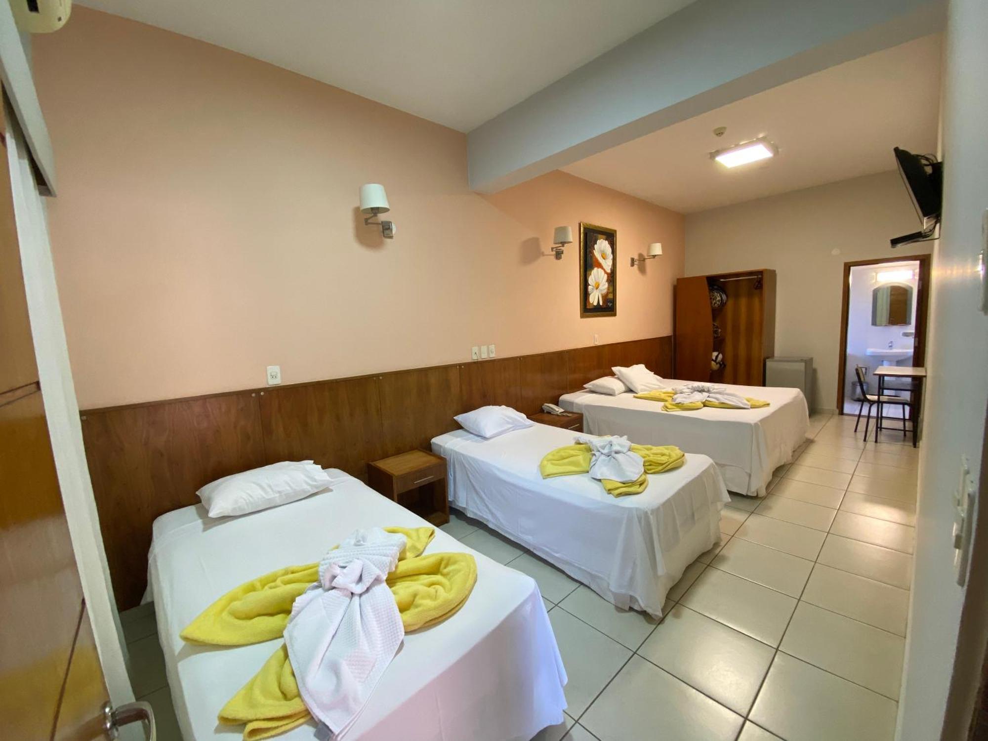 Terwindt Hotel Encarnacion Luaran gambar
